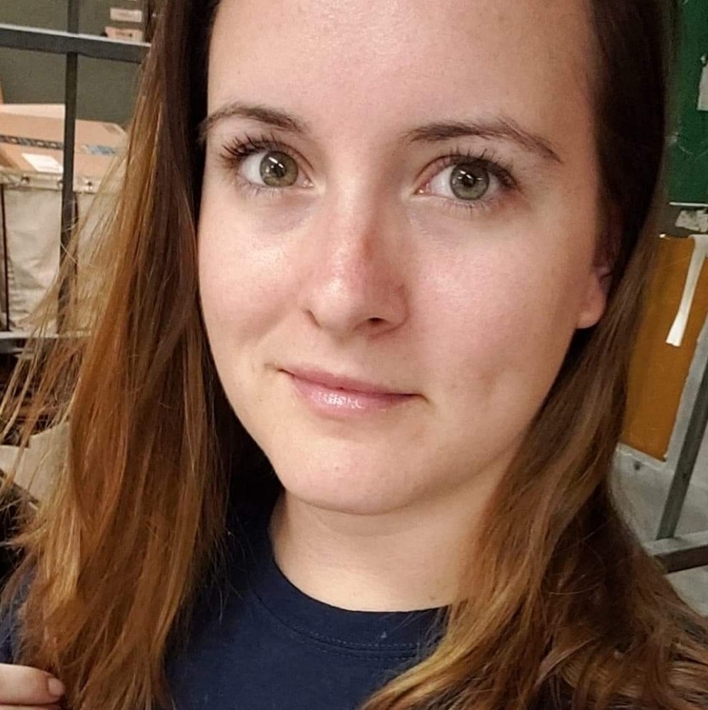 Meet your Posher, Kayla